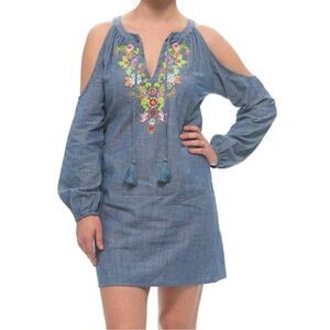 - Macbeth collection size Medium dress